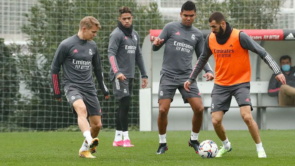  罗马中场核心感染新冠，缺席生死战  